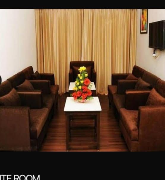 Hotel-S-Park Khammam 외부 사진