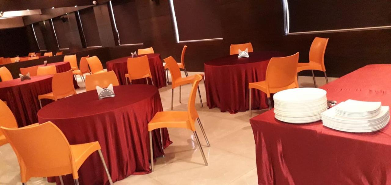 Hotel-S-Park Khammam 외부 사진